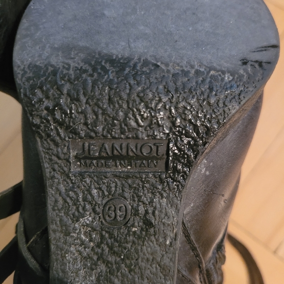 Italian Leather booties - Picture 3 of 6